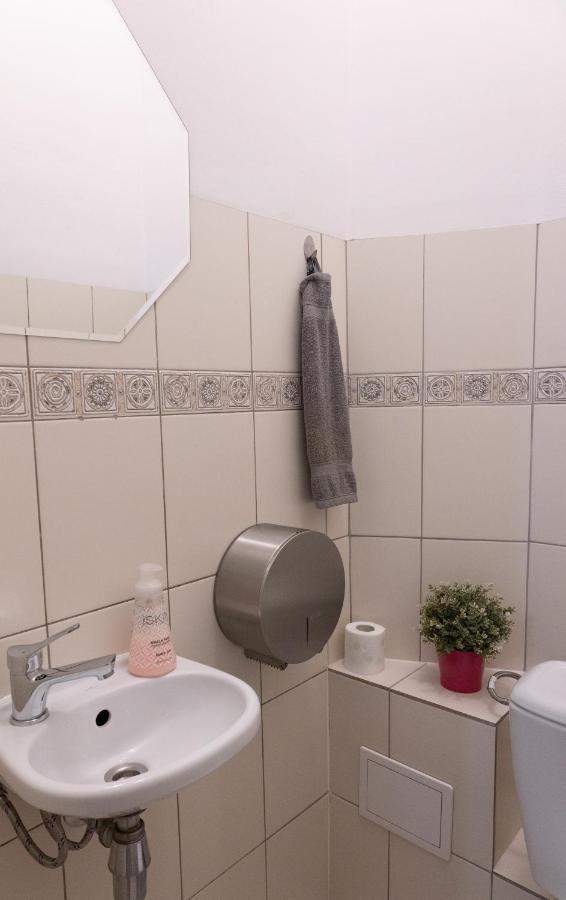Hostel Clicktheflat Aleje Niepodleglosci Center Warszawa